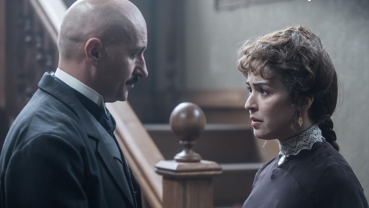 Estreno de «Las hijas de la criada», la serie basada en la novela de Sonsoles Ónega