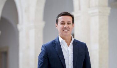 Detienen al presidente de la Diputación de Almería por contratos irregulares en el caso mascarillas