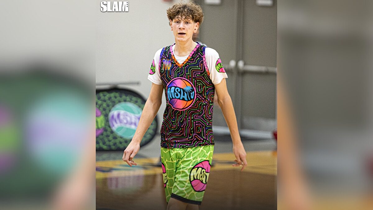 Jeremy Gohier, el niño de 14 años y 2,29 metros que asombra al mundo: "Me gustaría desaparecer"