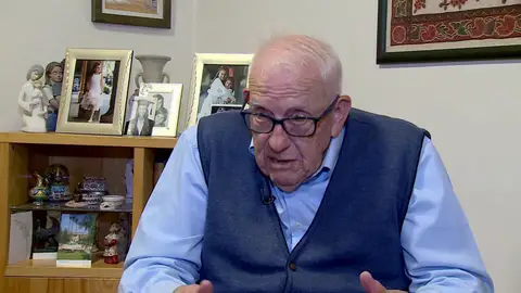 Joan Canela, socio número 6 del Barcelona Joan Canela, socio número 6 del Barcelona