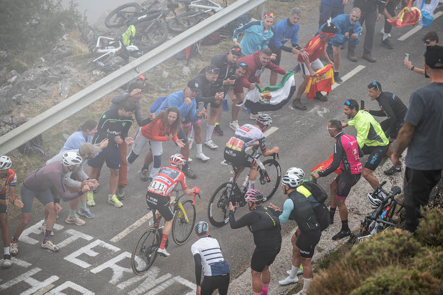 João Almeida es uno de los ciclistas que más ha progresado
