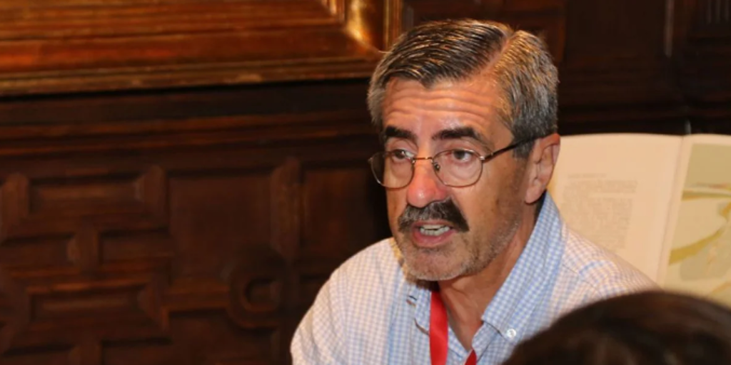 El juez concluye que no hubo daño económico a la Diputación de Valencia por el título falso de José María Ángel