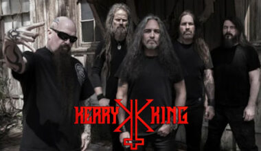 Mark Osegueda habla del próximo disco de Kerry King. Rarezas de THE HELLACOPTERS. EP de UNTIMELY DEMISE.