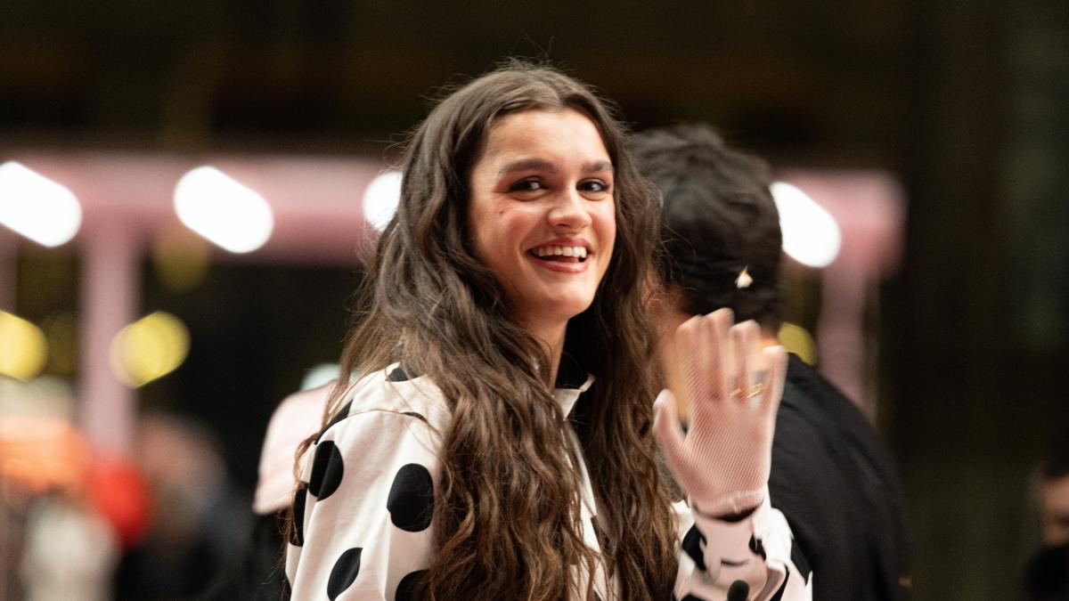 Amaia quiere entrar gratis a una discoteca y se lleva la lección de su vida