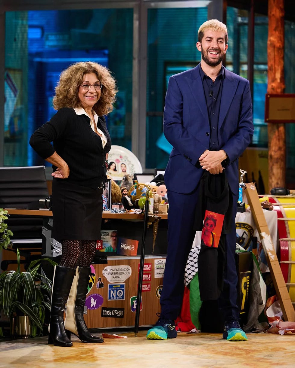 Lolita y David Broncano en 'La Revuelta' lolita y david broncano en 'la revuelta'