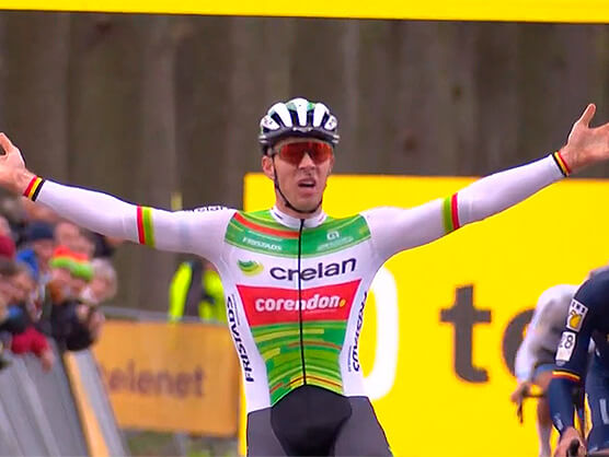 Laurens Sweeck se impone en el Superprestigio de ciclocross de Niel, Felipe Orts quinto