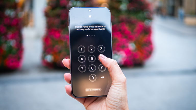 Lo hemos probado y es el mejor móvil de 2025, una compra bestial por potencia, cámaras, batería y regalos