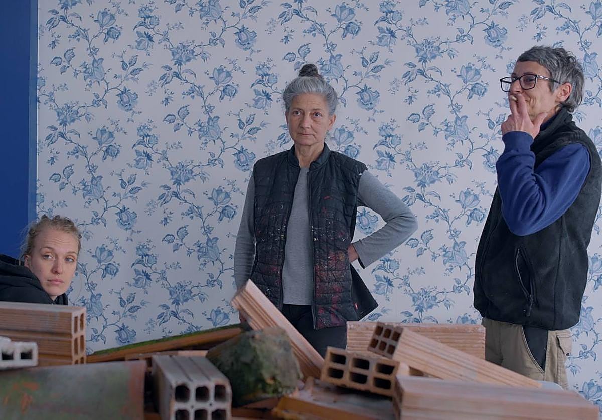 Las Sinsorgas que levantaron un edén feminista en el Casco Viejo solo con obreras