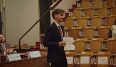 Pablo Feijóo, arquitecto: «Realizar mi proyecto en Pantón costaría en total 500.000 euros» - La Voz de Galicia