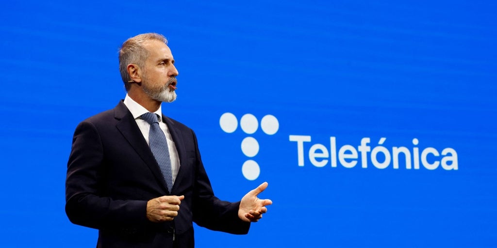 Telefónica recorta el dividendo de 2026 a la mitad y Murtra tomará «todas las decisiones necesarias» para impulsar el grupo