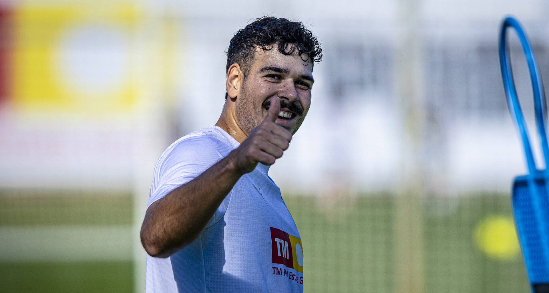 Ugrinic regresa al trabajo con el equipo