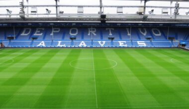 Antiviolencia propone el cierre del estadio del Alavés por la promoción de un grupo ultra