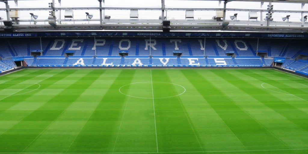 Antiviolencia propone el cierre del estadio del Alavés por la promoción de un grupo ultra
