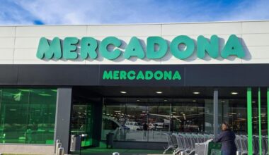 Mercadona busca personal para trabajar dos días a la semana por 855 euros de sueldo