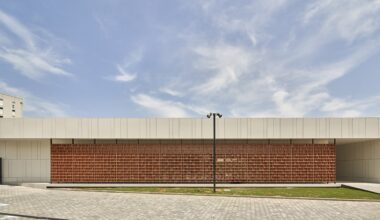 Uso público mixto. Edificio para ECYL y SEPE por Marcos Rico Arquitectos