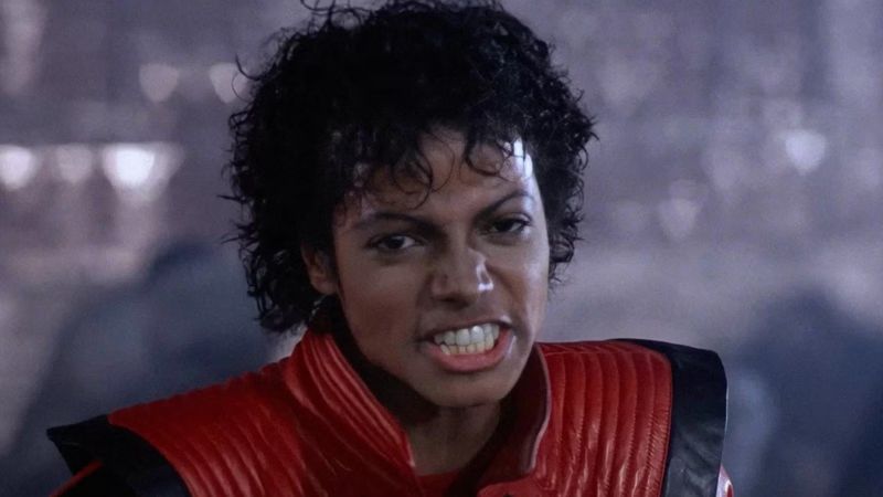 Michael Jackson se convierte en el primer artista en lograr éxitos en el Top 10 en seis décadas diferentes