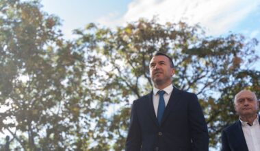 Mompó niega haberse postulado para suceder a Mazón y descarta un congreso del PP valenciano