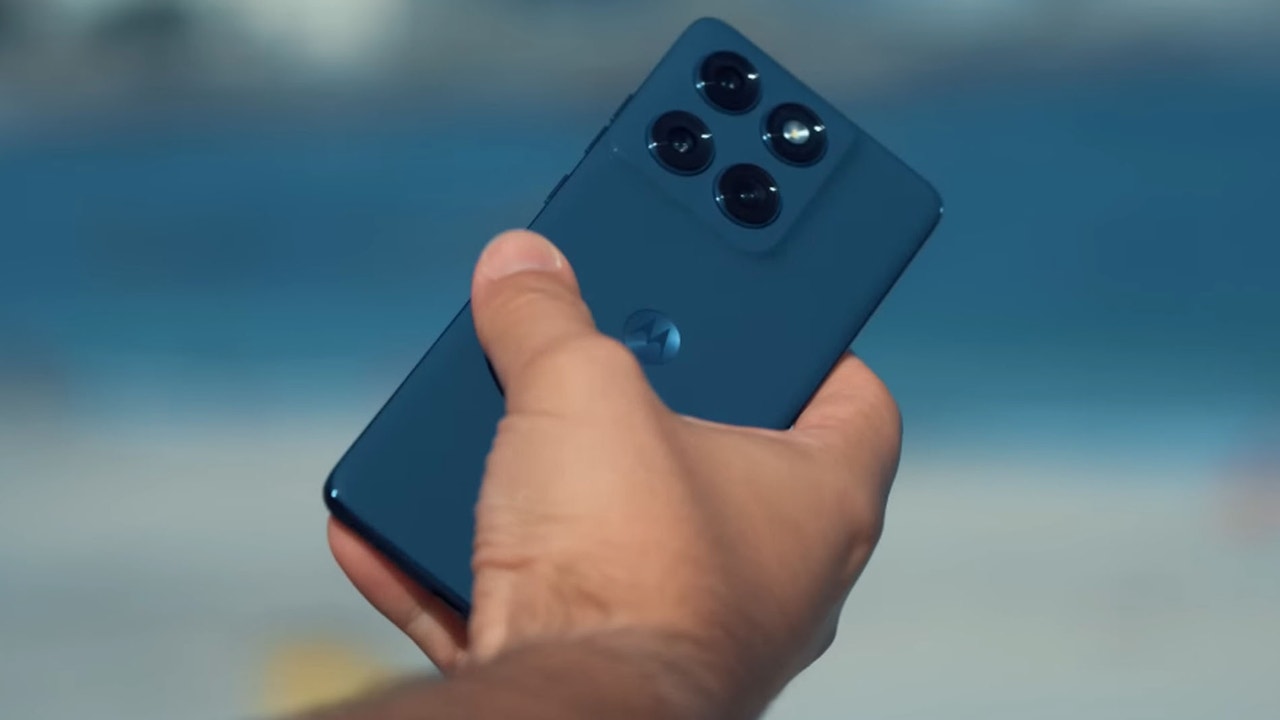 rendimiento impecable, cámara top y pantallón OLED