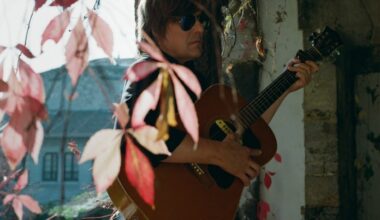 Nacho Vegas concreta 'Vidas semipreciosas' y lanza 2º single – jenesaispop.com