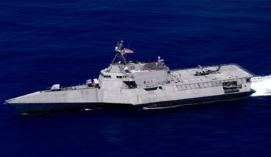 El nuevo buque de guerra de EE.UU. con triple casco que puede cazar submarinos a 8.000 km de su base