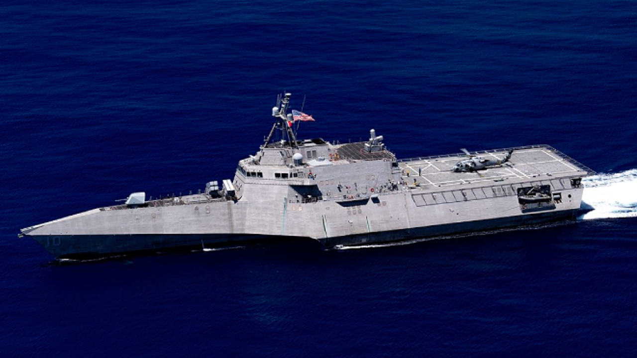 El nuevo buque de guerra de EE.UU. con triple casco que puede cazar submarinos a 8.000 km de su base