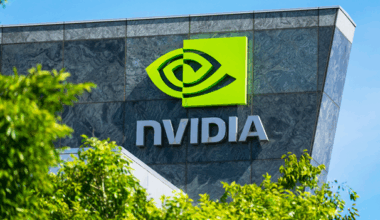 Las acciones de Nvidia suben 5% en el premarket mientras analistas descartan temores de burbuja en IA