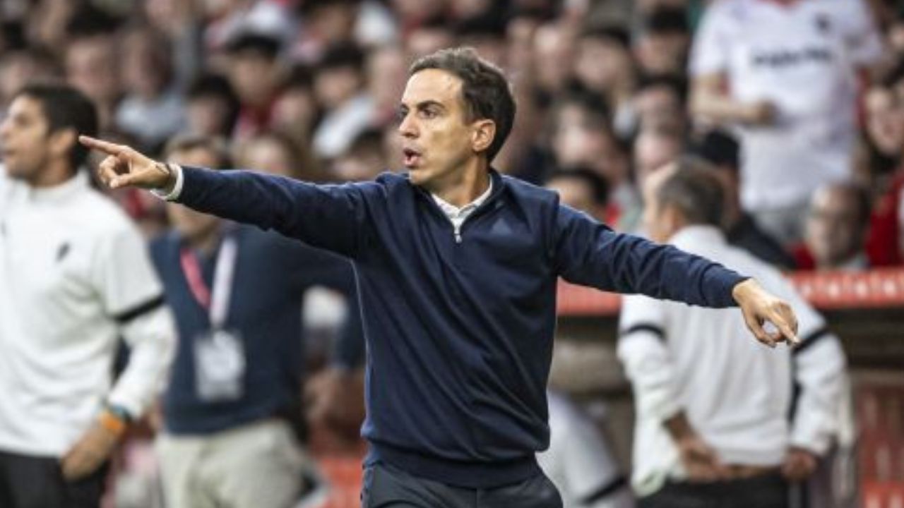 «Suspenso para Borja. Supo corregir su plan, pero el Sporting 'tiró' 40 minutos contra el Andorra»