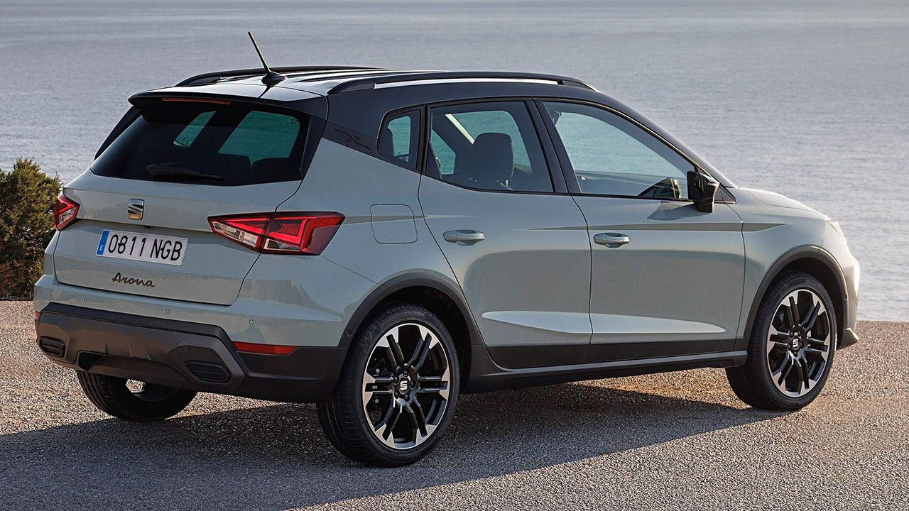 SEAT Arona 2026 - posterior