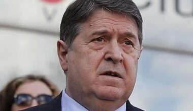 Muere el expresidente de la Generalitat Valenciana José Luis Olivas