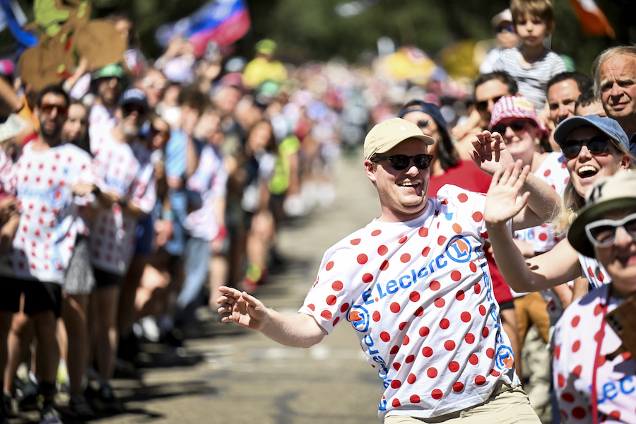 El ciclismo es histórico, popular y gratuito por el que no se debe pagar