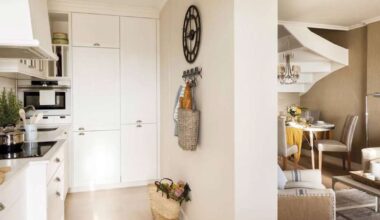 Una cocina mini (6 m2) abierta al salón que ha ganado en luz y funcionalidad