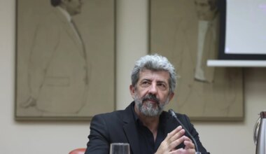 "'Anatomía de un instante' nos recuerda que las libertades se pueden perder con suma facilidad" - heraldo.es