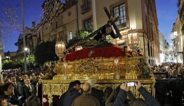 Así se desaforó el entorno de Cuna y Orfila al paso de la hermandad de las Penas