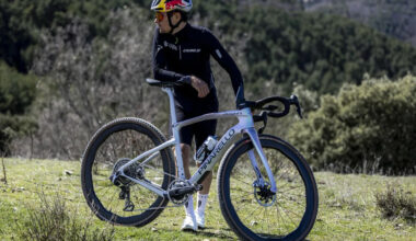 así nace el nuevo Pinarello-Q36.5 Pro Cycling Team