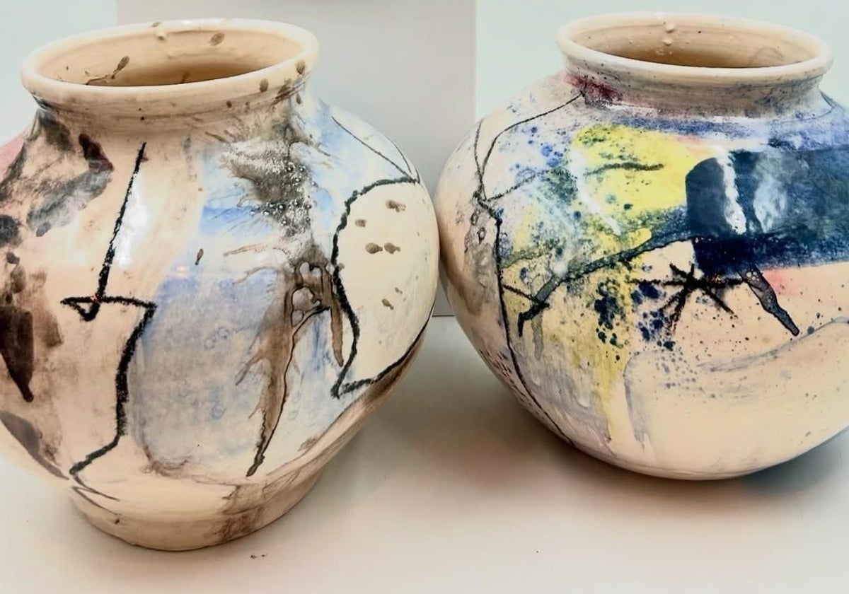 Terracota Mérida muestra su creación con 30 piezas en la galería de arte Covington de Madrid