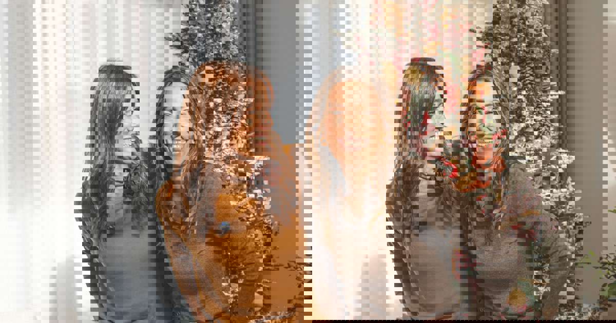 granates, verdes profundos, mostaza, marrones..."