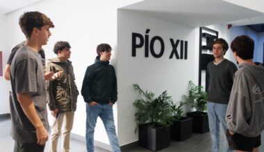 La última bala de Íñigo Errejón lleva a la extinción a los colegios mayores femeninos y masculinos