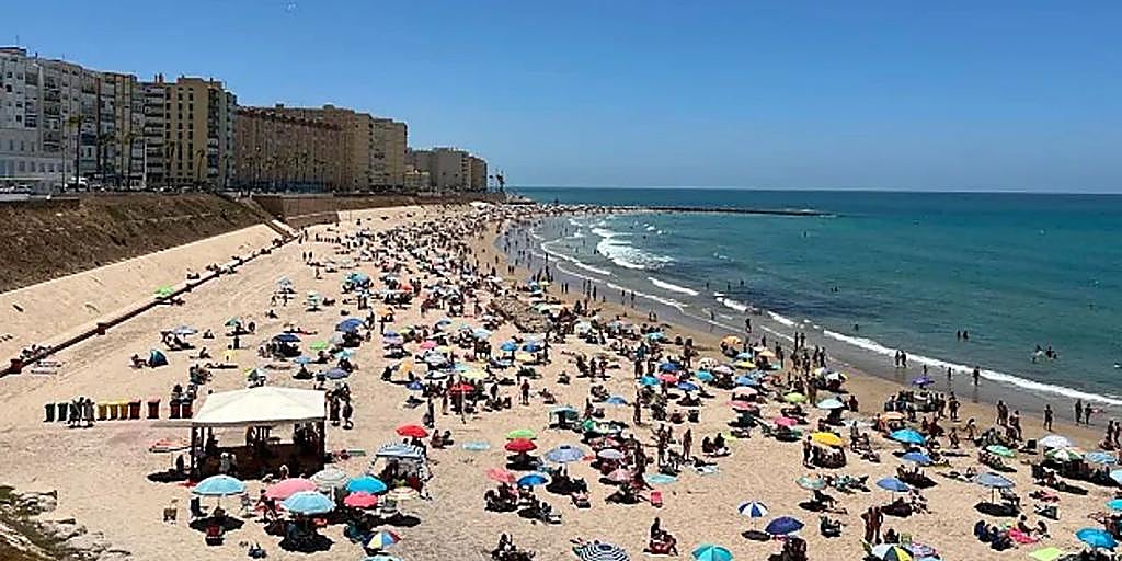 ¿Estás hoy en Cádiz y suena en tu móvil un mensaje de Es-Alert? No te alarmes, es un simulacro de tsunami