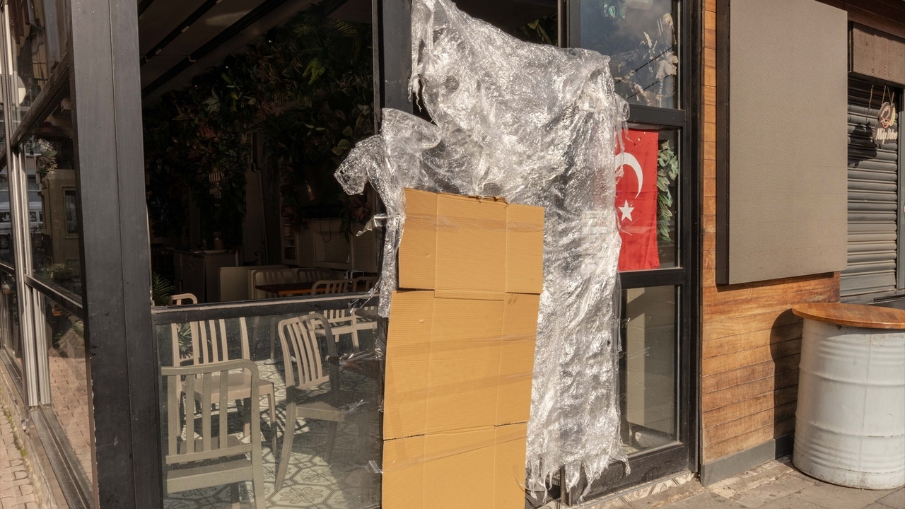 Evacúan un hotel de Estambul tras la muerte de una turista alemana y sus dos hijos por una posible intoxicación alimentaria