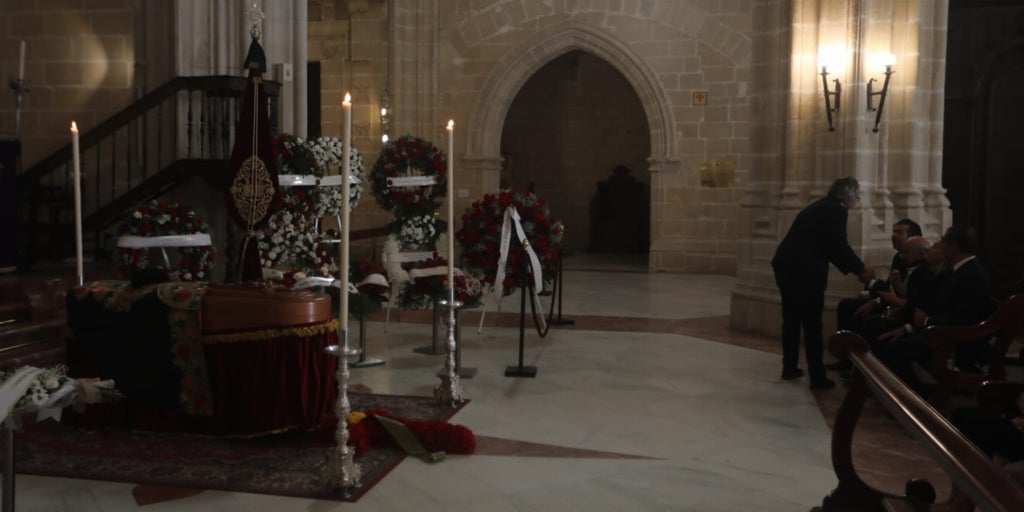 la tauromaquia y Jerez lloran a su leyenda en Santiago