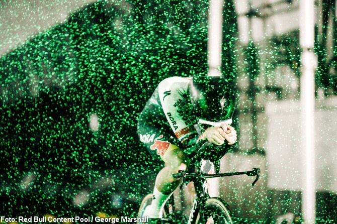 Pruebas aerodinámicas del equipo RedBull-Bora en el túnel del viento de Catesby