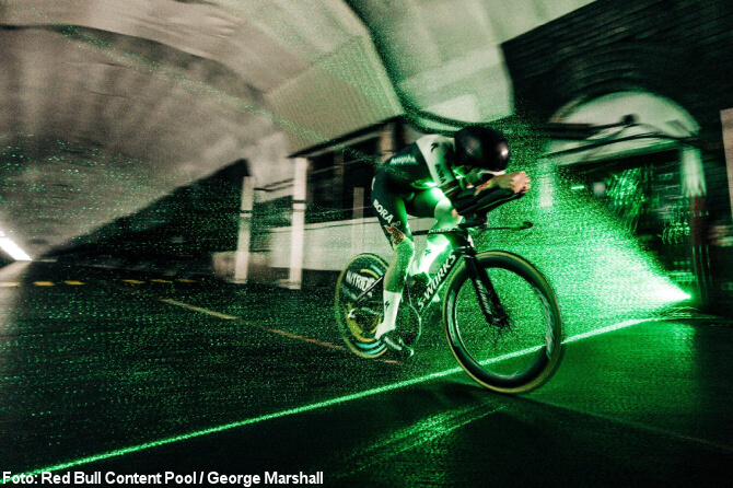 Pruebas aerodinámicas del equipo RedBull-Bora en el túnel del viento de Catesby