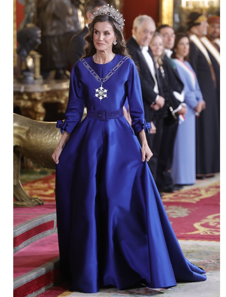 El look de la Reina en la cena de gala.