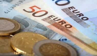 La Plataforma Intersindical exige al Gobierno una subida salarial y advierte que podría iniciar movilizaciones en enero