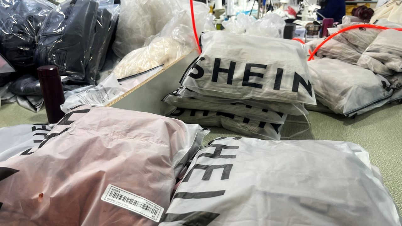 Bruselas acuerda retirar la exención arancelaria a importaciones menores a los 150 euros - La Voz de Galicia