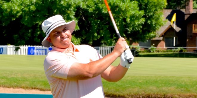 Franco Ricciardelli y Agustina Bonino lideran en Olivos GC