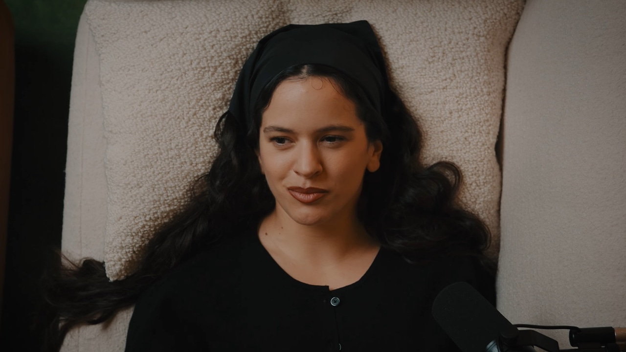 El lado más espiritual de Rosalía: "Creo que hay algo a mi alrededor que me protege"