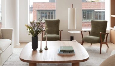 "Lo más importante fue incorporar superficies suaves, como alfombras, tapizados y cortinas, para absorber el sonido"