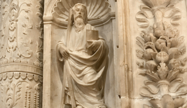 HOY CELEBRAMOS LA FESTIVIDAD DE SAN ANDRÉS APÓSTOL, FIGURA PRESENTE EN LA CATEDRAL