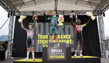 Jonathan Milan brilla en Singapur y conquista el Tour de France EFGH Singapore Criterium 2025